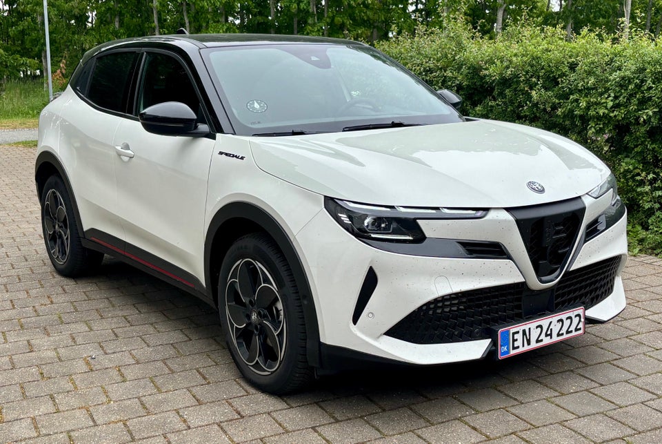 Alfa Romeo Junior Elettrica Speciale 5d