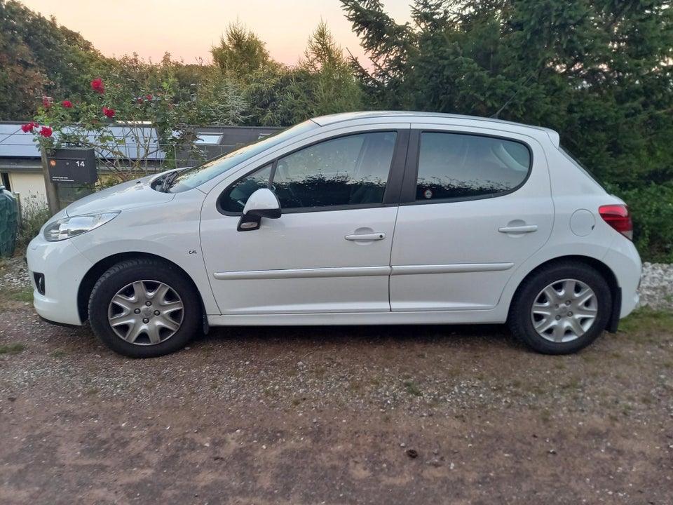 Peugeot 207 1,4 HDi 68 5d