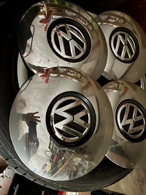 VW The Beetle 1,2 TSi 105 Design Cabriolet 2d