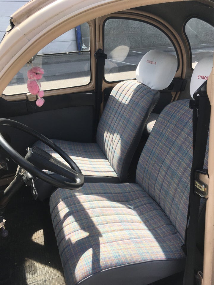 Citroën 2CV 0,6  4d
