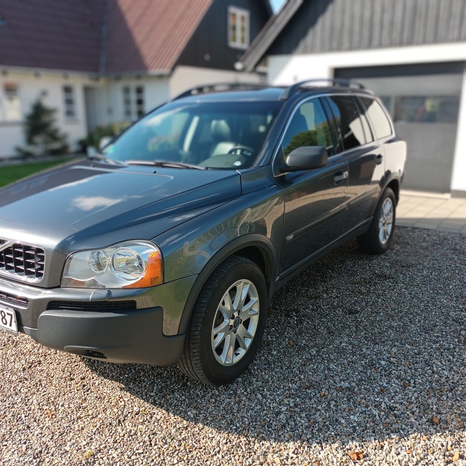 Volvo XC90 2,4 D5 185 Summum aut. AWD Van 5d