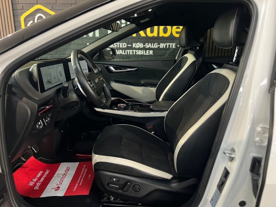 Kia EV6 77 Long Range Performance AWD 5d