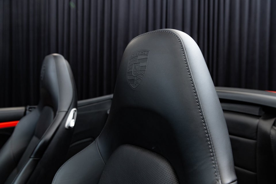 Porsche 911 Turbo S 3,8 Cabriolet PDK 2d