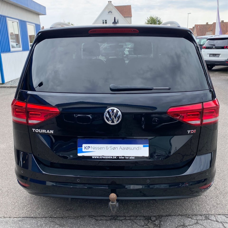 VW Touran 1,6 TDi 115 Comfortline 7prs 5d