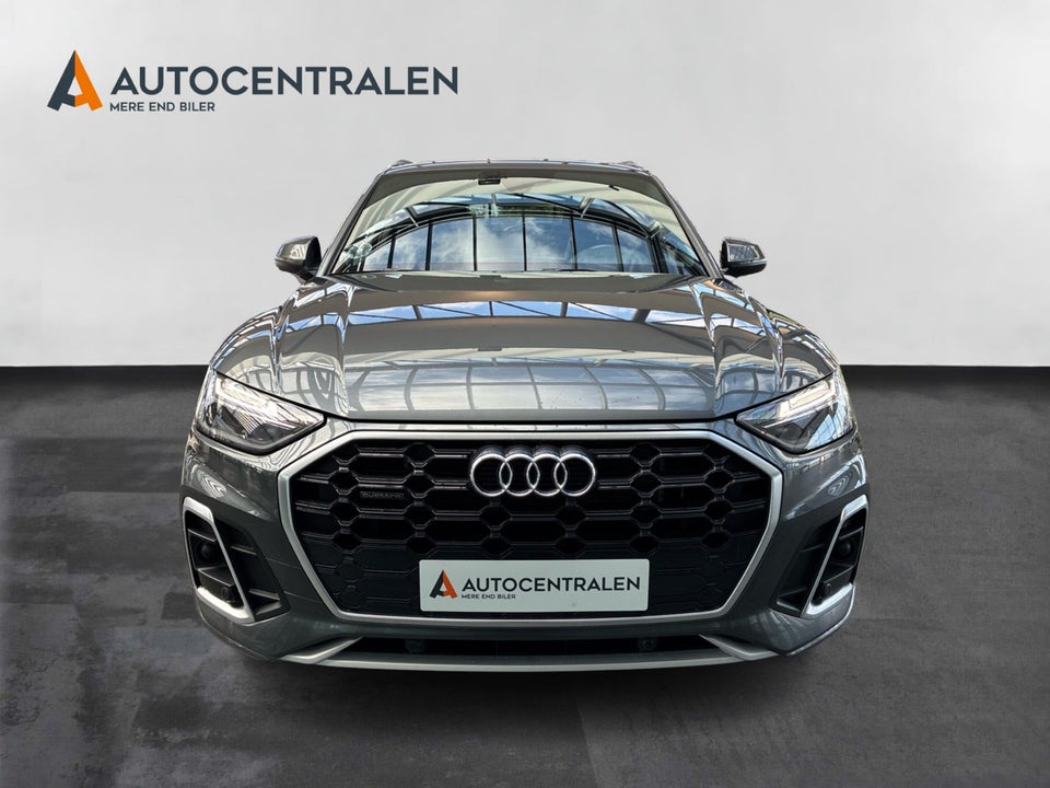 Audi Q5 50 TFSi e S-line quattro S-tr. 5d