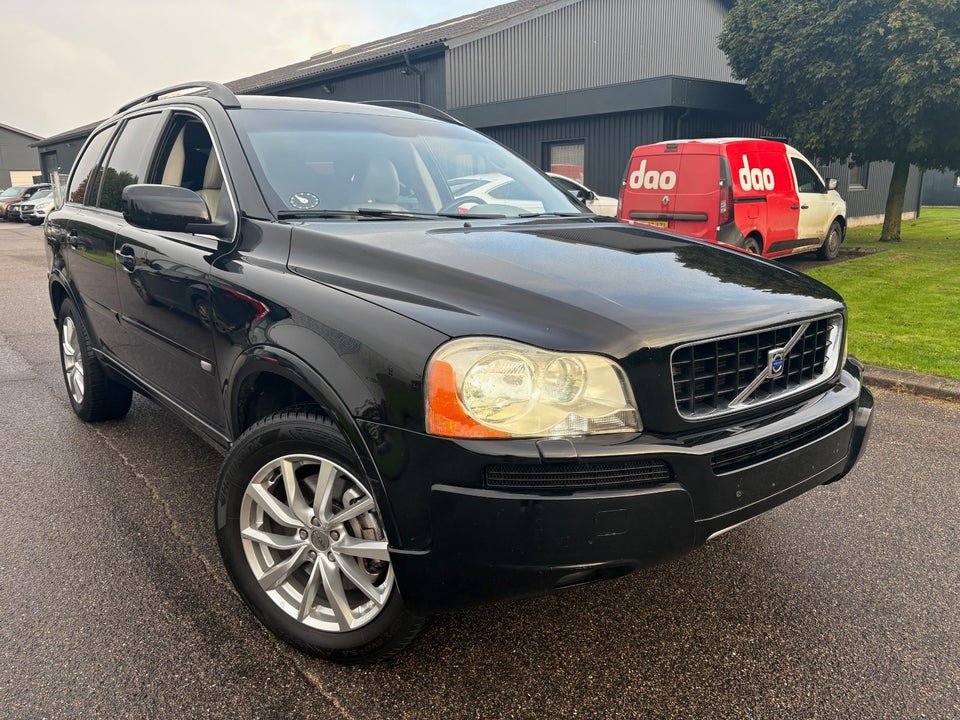 Volvo XC90 2,5 T Summum aut. AWD Van 5d