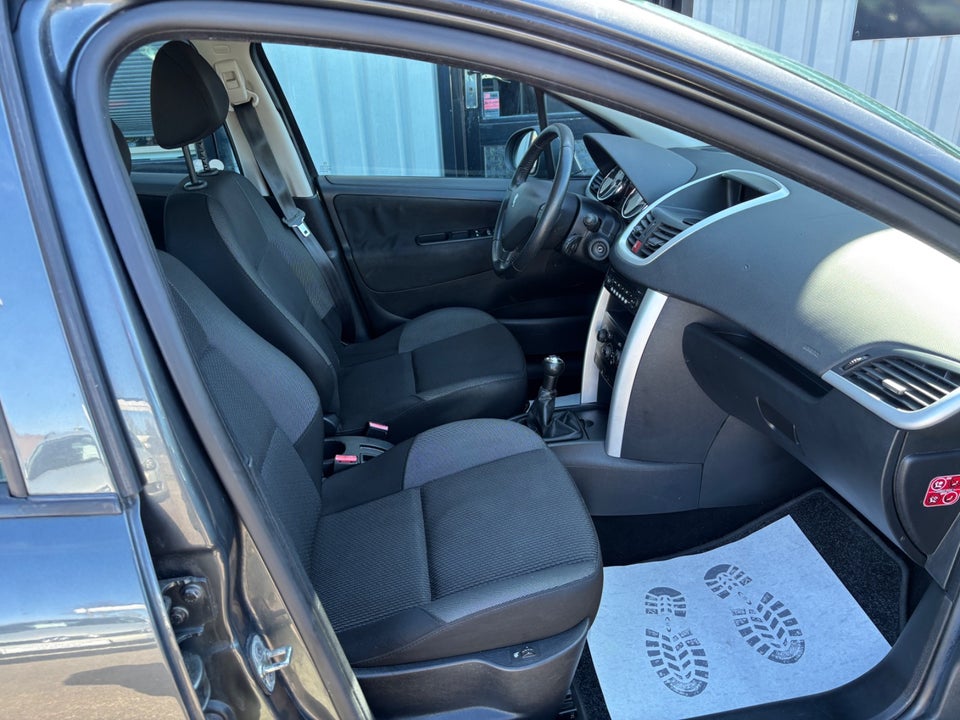 Peugeot 207 1,4 VTi Active SW 5d