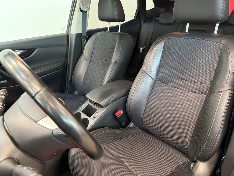 Nissan Qashqai 1,2 Dig-T 115 Tekna X-tr. 5d