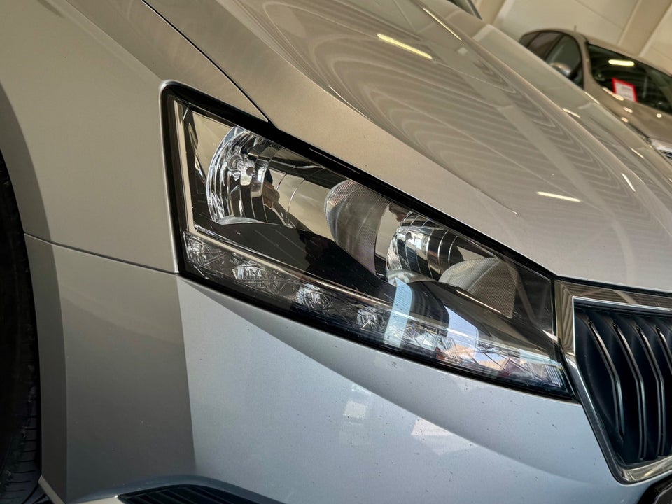 Skoda Fabia 1,0 MPi 60 Celebration Combi 5d