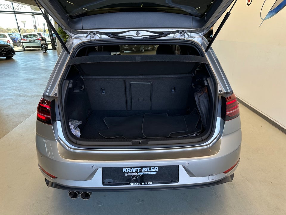 VW Golf VII 1,4 GTE DSG 5d