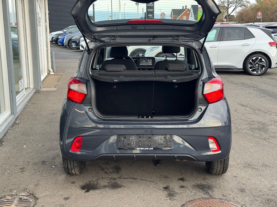 Hyundai i10 1,0 MPi Essential 5d