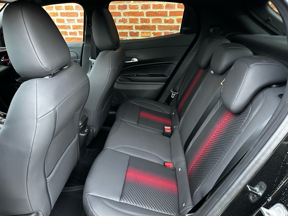 Alfa Romeo Junior Elettrica Veloce 5d