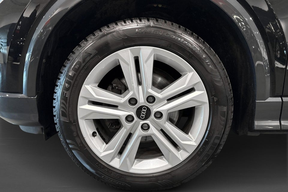 Audi Q2 35 TFSi Prestige S-tr. 5d