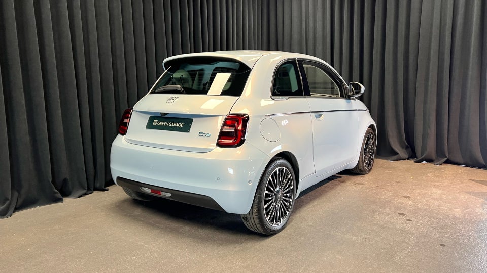 Fiat 500e 42 la Prima by Bocelli 3d