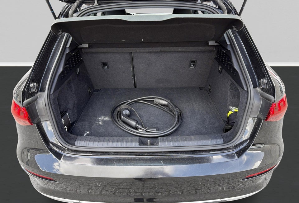 Audi A3 40 TFSi e Advanced Sportback S-tr. 5d