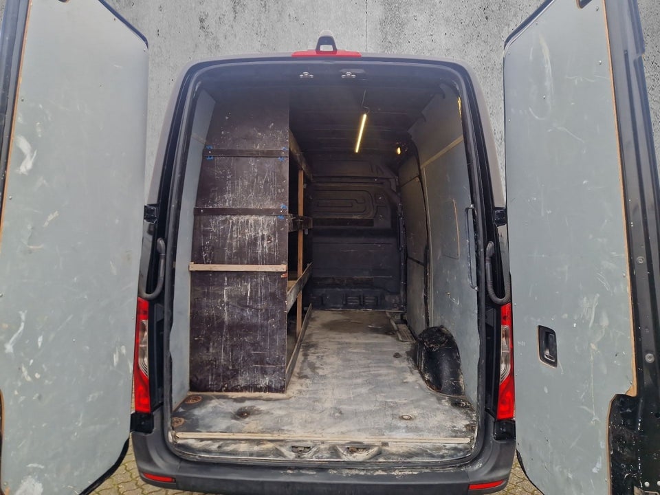 Mercedes Sprinter 316 2,2 CDi A2 Kassevogn RWD