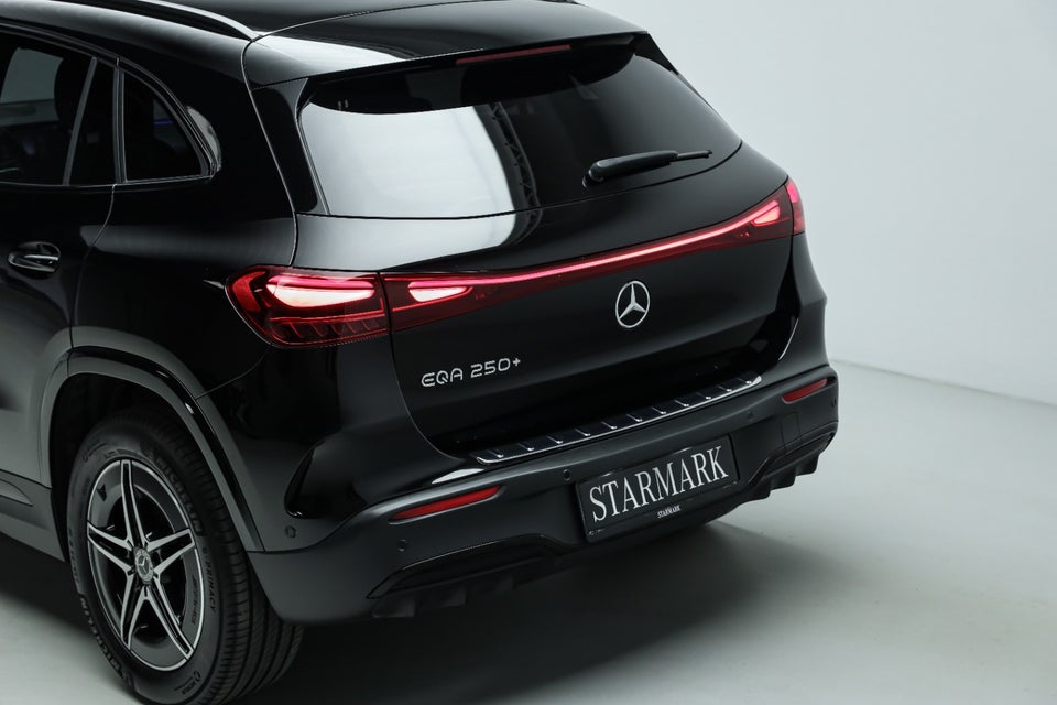 Mercedes EQA250+ AMG Advance 5d