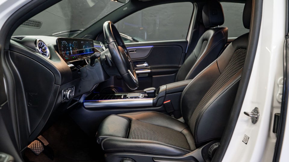 Mercedes EQA250 Progressive 5d