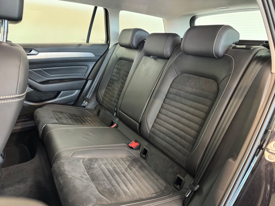 VW Passat 1,5 TSi 150 Elegance+ Variant DSG 5d