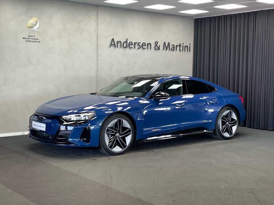 Audi e-tron GT quattro 4d