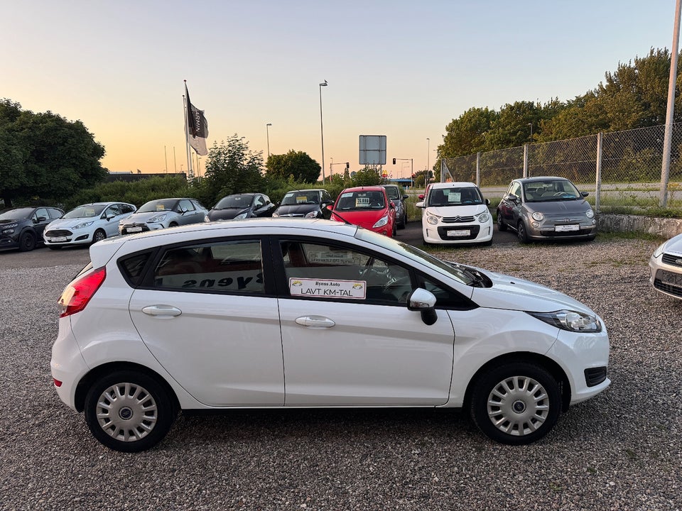Ford Fiesta 1,0 80 Trend 5d