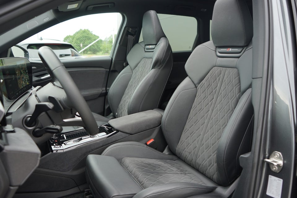 Audi Q6 e-tron Ultra S-line quattro 5d