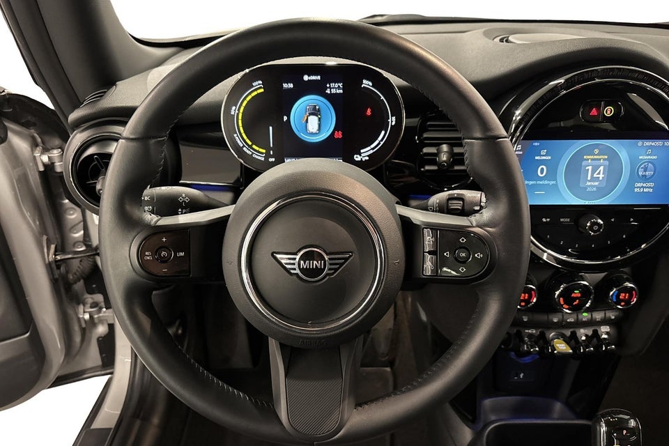 MINI Cooper SE Classic Trim 3d