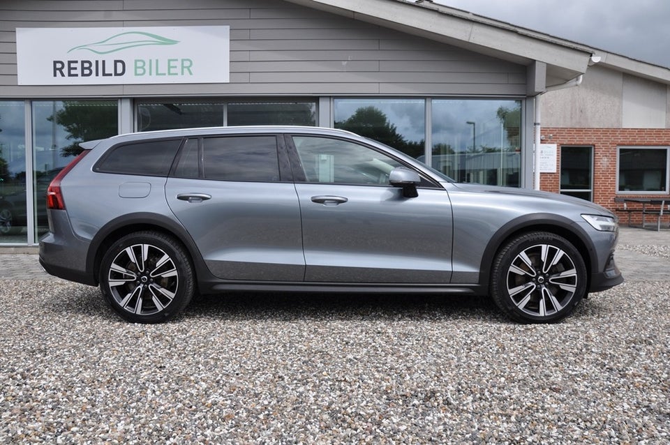 Volvo V60 CC 2,0 D4 200 Polestar aut. AWD 5d
