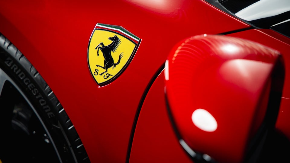 Ferrari 296 GTB 2,9 DCT 2d