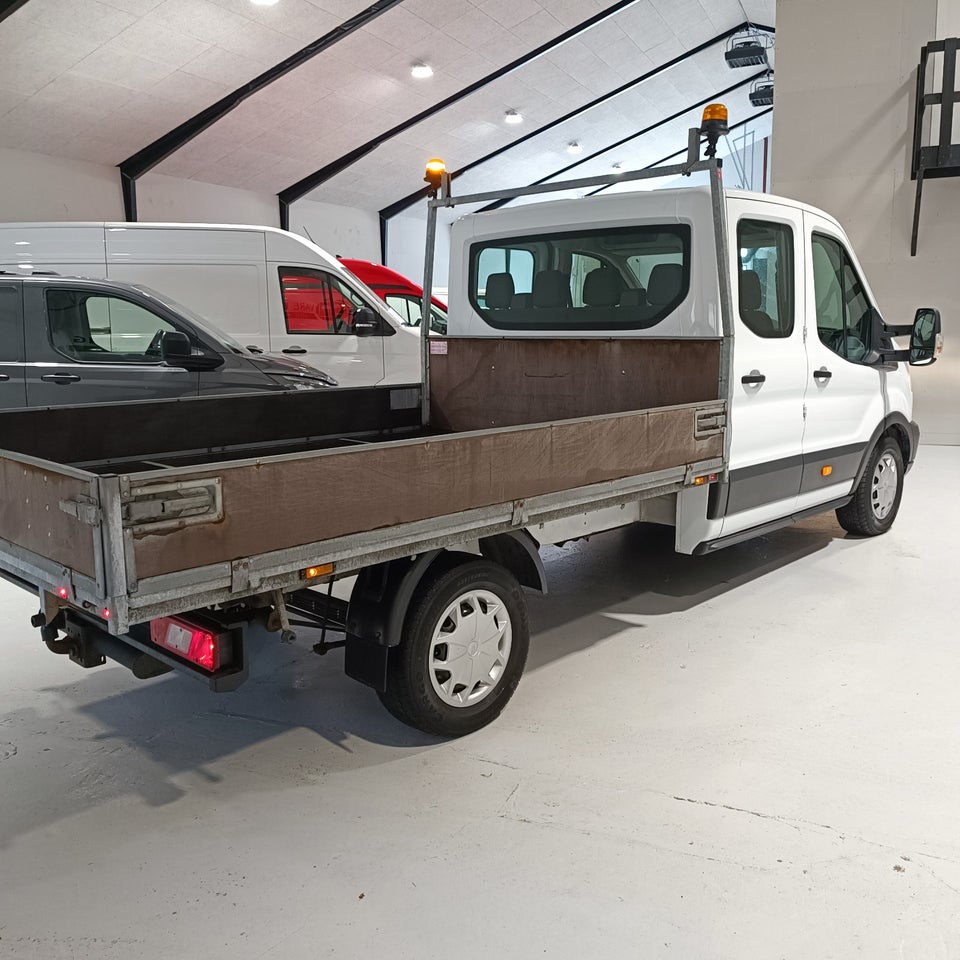 Ford Transit 350 L3 Chassis 2,0 TDCi 130 Mandskabsvogn Trend FWD 4d