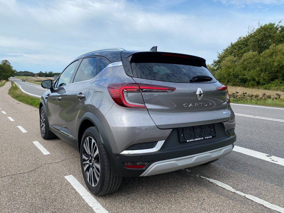 Renault Captur 1,6 E-Tech Initiale Paris 5d