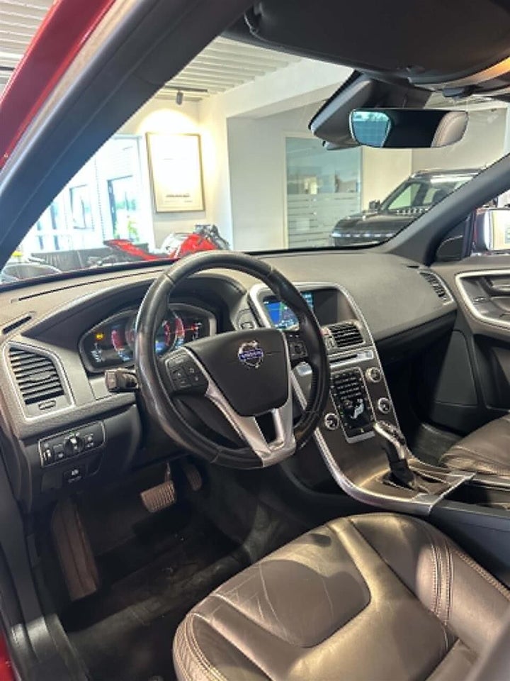 Volvo XC60 2,0 T5 245 Summum aut. 5d