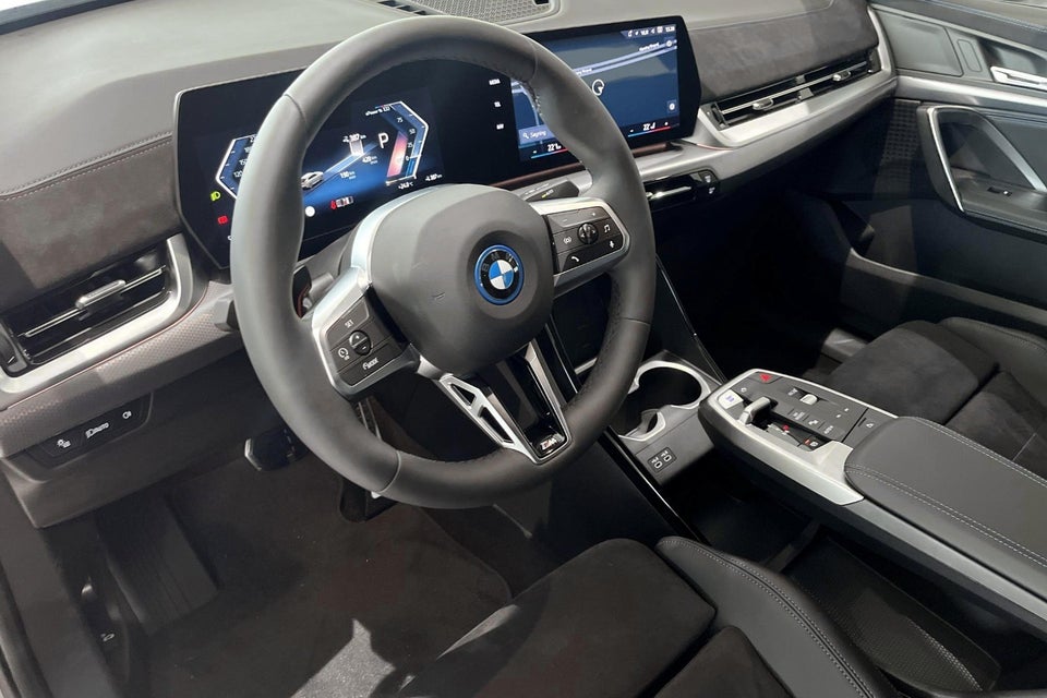 BMW iX2 eDrive20 M-Sport 5d