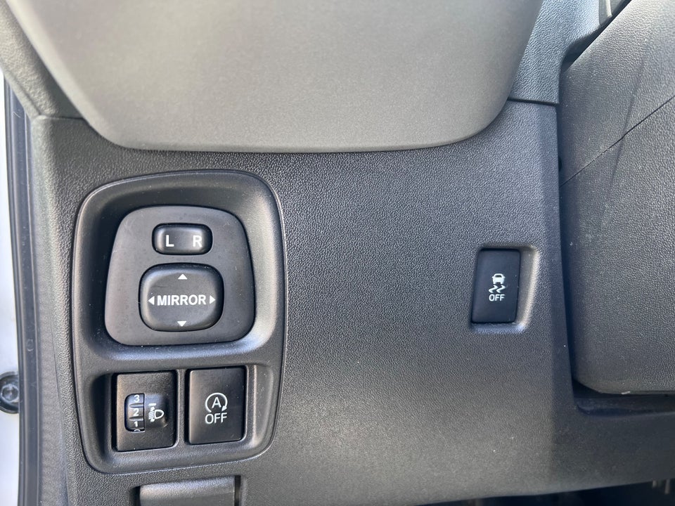 Toyota Aygo 1,0 VVT-i x-press 5d