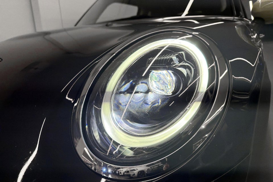 MINI Cooper SE Essential 3d