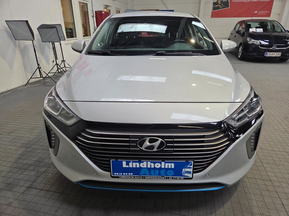 Hyundai Ioniq 1,6 PHEV Premium DCT 5d