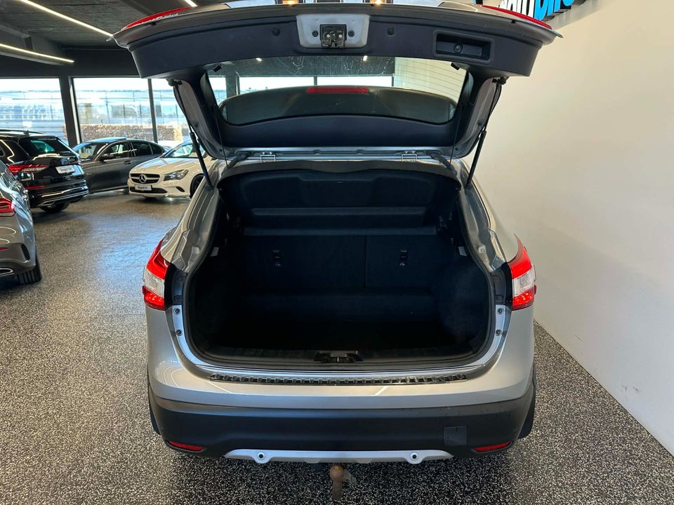 Nissan Qashqai 1,2 Dig-T 115 Acenta 5d