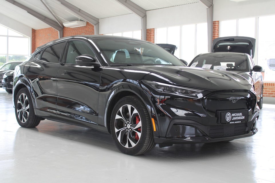 Ford Mustang Mach-E 88 Premium Extended Range 5d