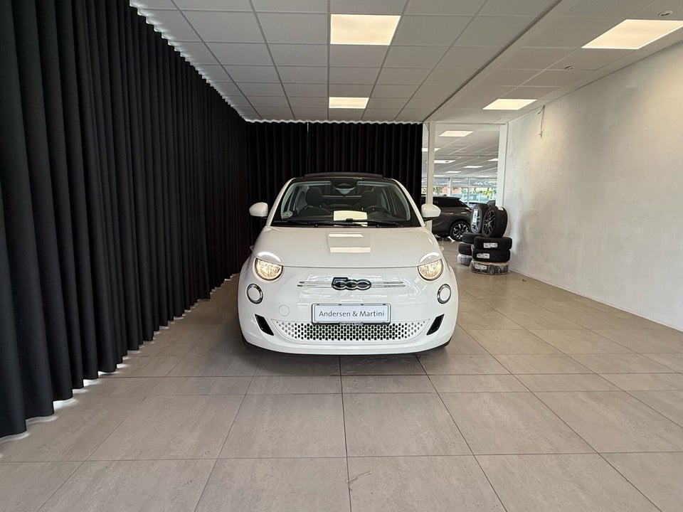 Fiat 500e 42 Icon Cabrio 2d