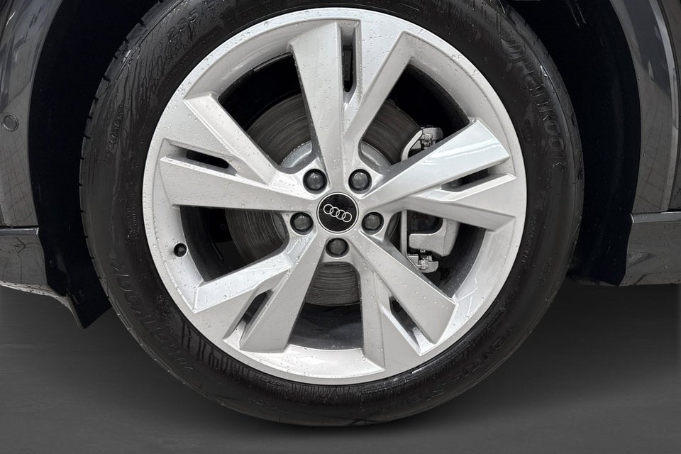 Audi Q4 e-tron 45 S-line Edition 5d