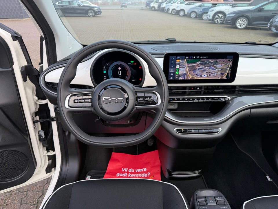 Fiat 500e 42 Icon Cabrio 2d