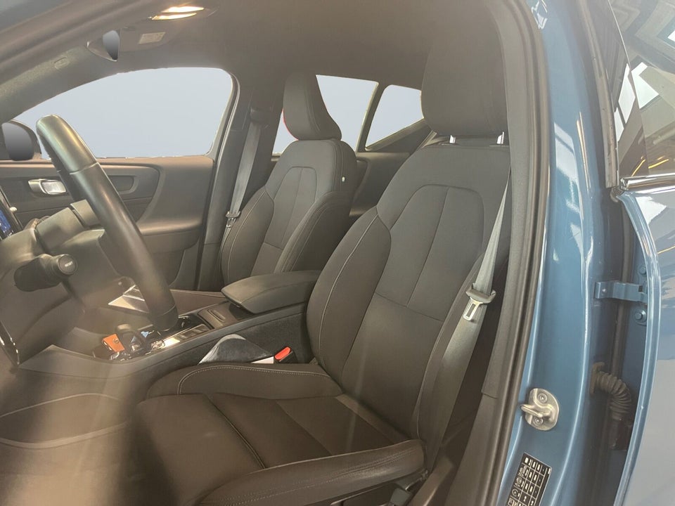 Volvo XC40 P6 ReCharge Core 5d
