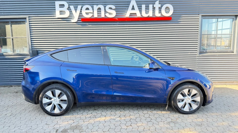 Tesla Model Y Long Range AWD 5d