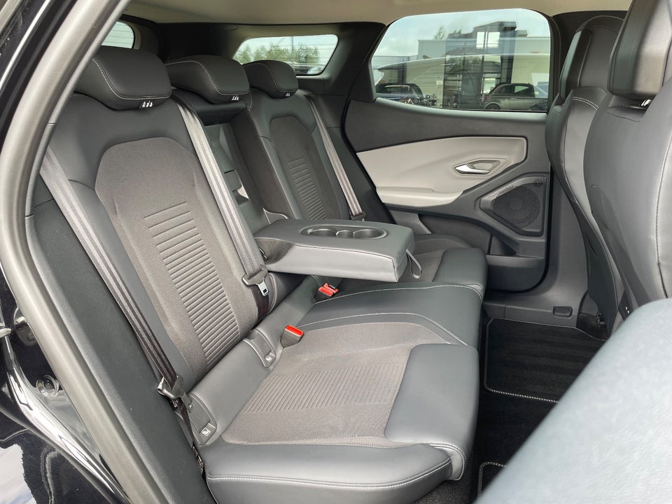 Ford Explorer 77 Premium Extended Range 5d