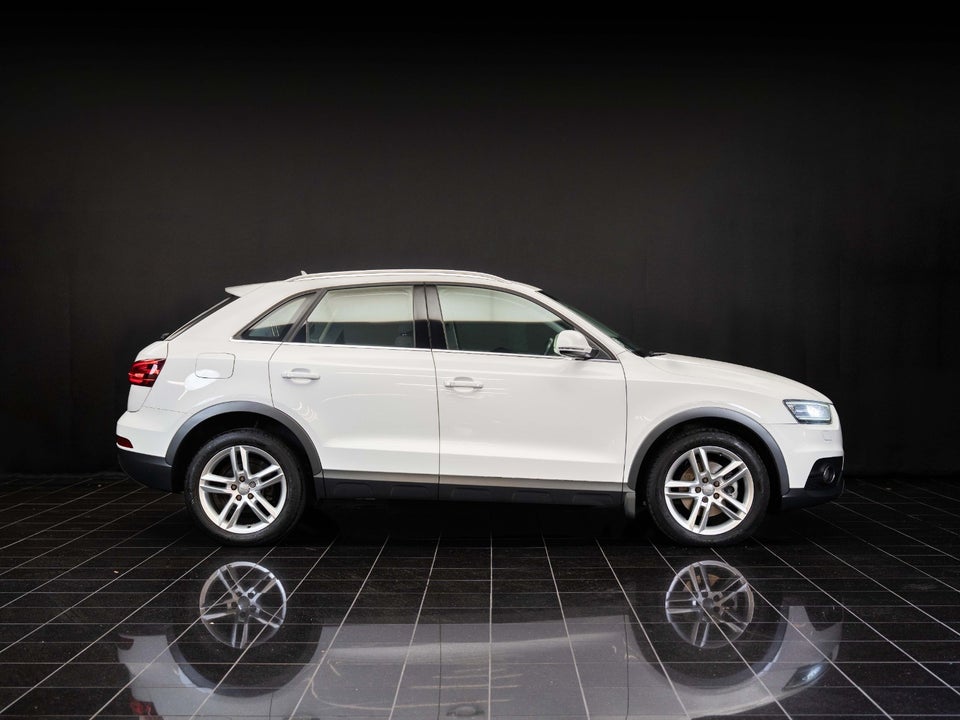 Audi Q3 2,0 TDi 177 quattro S-tr. 5d