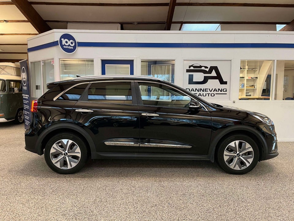 Kia e-Niro 64 Advance 5d