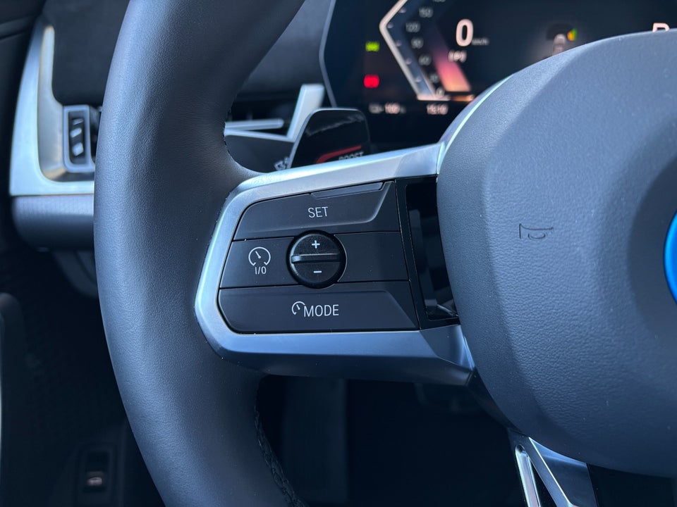 BMW iX2 eDrive20 M-Sport Premium 5d