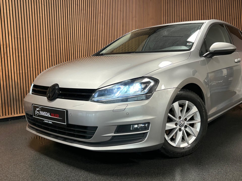 VW Golf VII 1,4 TSi 122 Comfortline BMT 5d