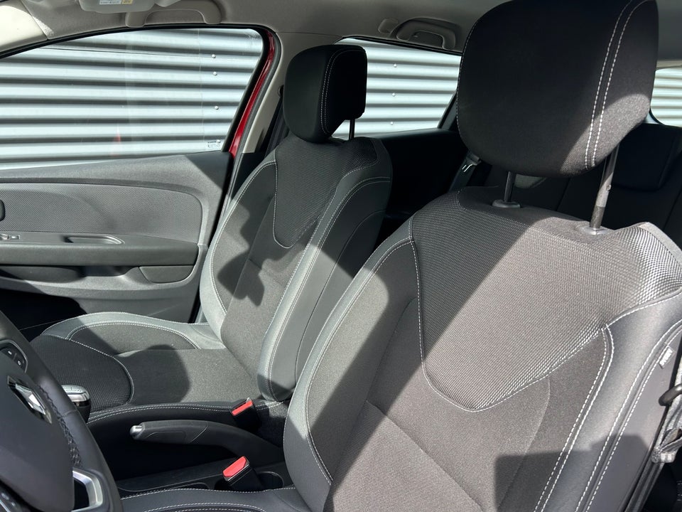 Renault Clio IV 0,9 TCe 90 Zen Sport Tourer 5d