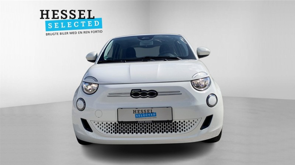 Fiat 500e 42 Icon 3d